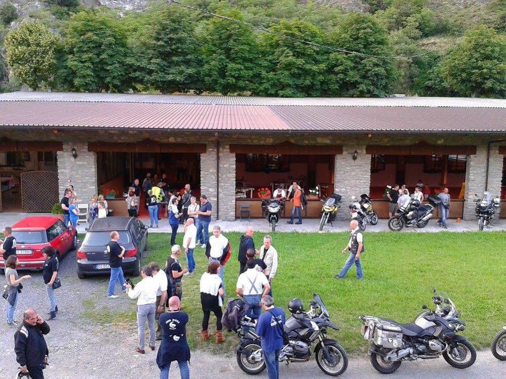 Agriturismo San Giuliano Dei Fratelli Giai Susa Exterior photo