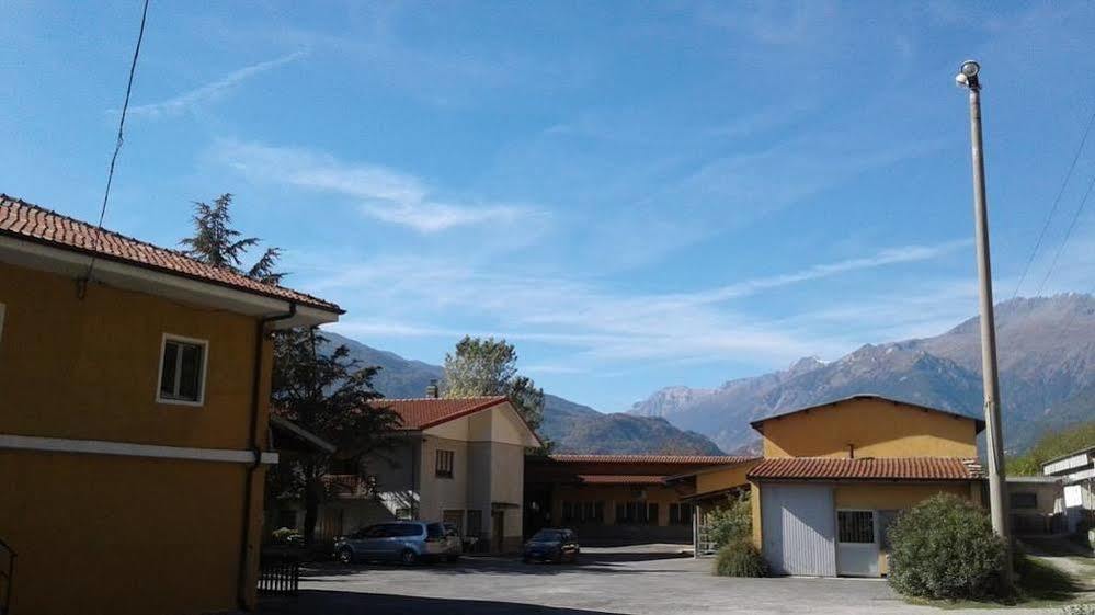 Agriturismo San Giuliano Dei Fratelli Giai Susa Exterior photo